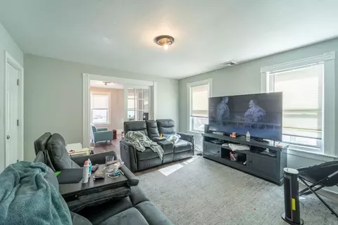 39 Wilson St, Worcester, MA 01604 photo 10