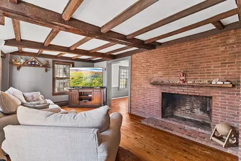 76 Parsonage Rd, Plympton, MA 02367 photo 8