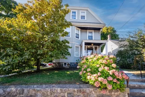 69 Milton St, Dedham, MA 02026