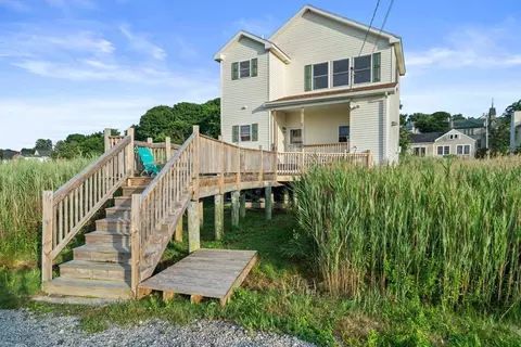 18 Bayview St, Hull, MA 02045 photo 5