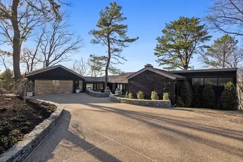 23 Pinecliff Dr, Marblehead, MA 01945 photo 40
