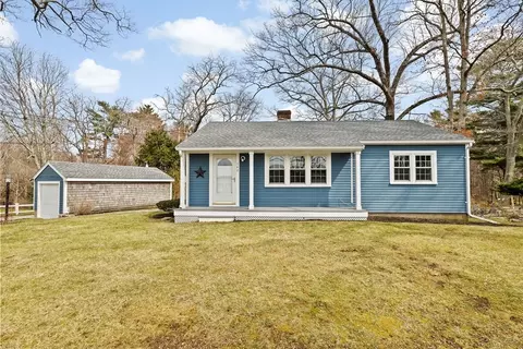 142 Old Oaken Bucket Rd, Scituate, MA 02066