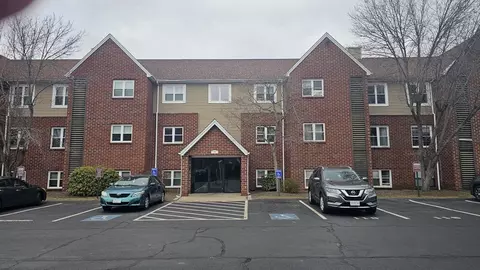 35 Longworth Ave #14, Brockton, MA 02301
