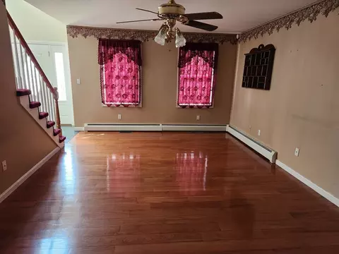 Living - 146 Bullock St, Fall River, MA 02723 photo 1 of 2