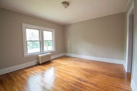 Bedroom - 127-129 Olmsted Dr, Springfield, MA 01108 photo 1 of 1