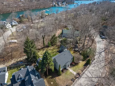 37 Walnut St, Gloucester, MA 01930 photo 35