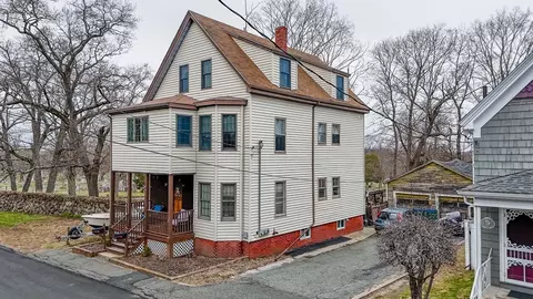 55 Winthrop St, Lynn, MA 01904