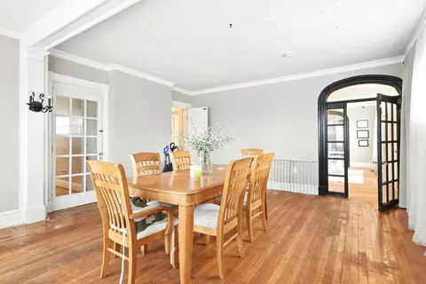 Dining - 346 Maple St, Springfield, MA 01105 photo 2 of 2