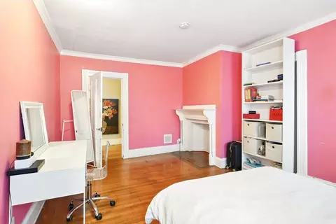 Bedroom - 346 Maple St, Springfield, MA 01105 photo 7 of 9