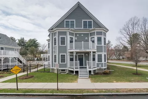 5 Pomeroy Ter #4, Northampton, MA 01060