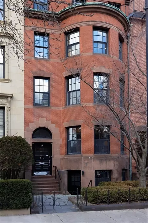 410 Beacon St, Boston, MA 02115
