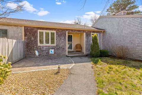 288 Riverbay Way #288, Teaticket, MA 02536