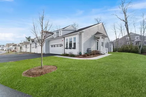 7 Sienna Cir #7, Upton, MA 01568