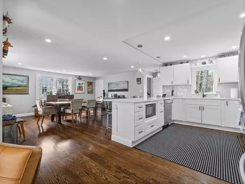Kitchen - 19 Cold Spring Rd, North Reading, MA 01864 photo 2 of 3