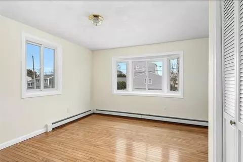 27 Packard Ave, Hull, MA 02045 photo 12