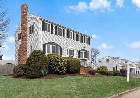27 Packard Ave, Hull, MA 02045 photo 3