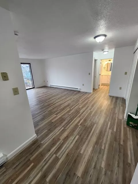 Living - 80 Stanton St #33, Worcester, MA 01605 photo 3 of 3