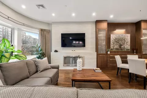 1471 Beacon #5, Brookline, MA 02446