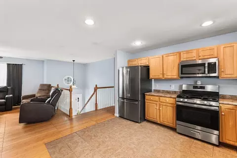 170 Ames St, Fall River, MA 02721 photo 27