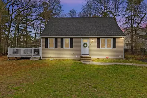 68 Jonathan Way, Taunton, MA 02780