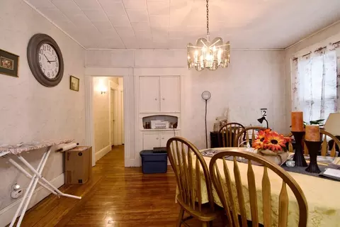 24 Longview St, Springfield, MA 01108 photo 8