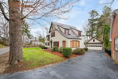 33 Flagg St, Worcester, MA 01602 photo 3