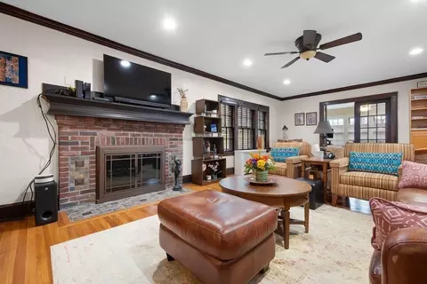 33 Flagg St, Worcester, MA 01602 photo 5