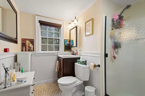 33 Flagg St, Worcester, MA 01602 photo 31