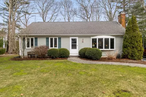 76 Kiahs Way, Sandwich, MA 02537