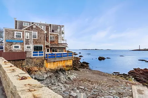 3 Circle St #3, Marblehead, MA 01945 photo 21
