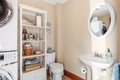 35 Wolcott St, Everett, MA 02149 photo 6