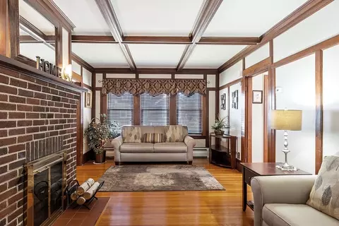 35 Wolcott St, Everett, MA 02149 photo 8