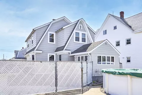 35 Wolcott St, Everett, MA 02149 photo 25