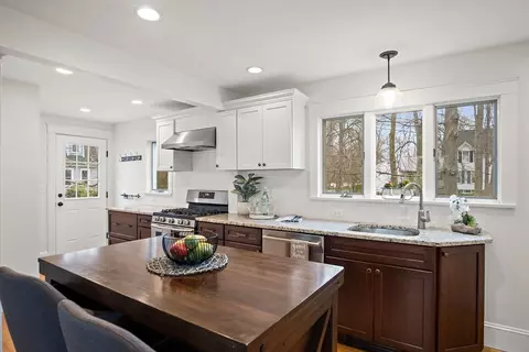 174 West St, Reading, MA 01867 photo 5