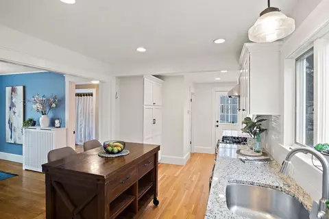 174 West St, Reading, MA 01867 photo 6