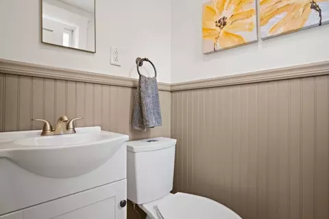 174 West St, Reading, MA 01867 photo 21