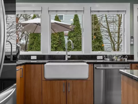 Kitchen - 97 Sunset Rd, Arlington, MA 02474 photo 4 of 4