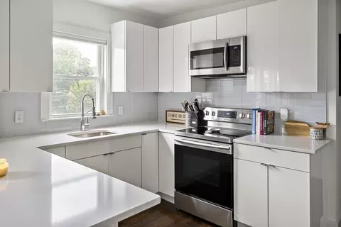 4438 Washington St #3, Boston, MA 02131