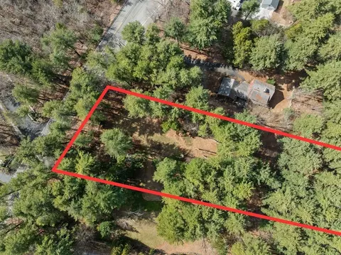 49 Concord Rd, Weston, MA 02493
