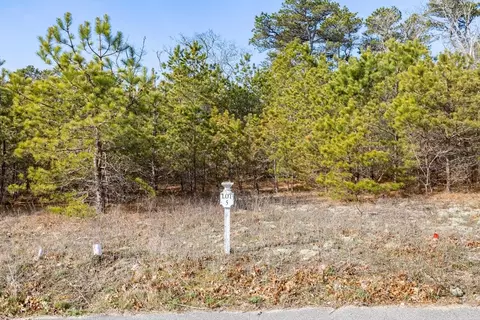 4 Harbor Light Rd, Harwich, MA 02645 photo 5