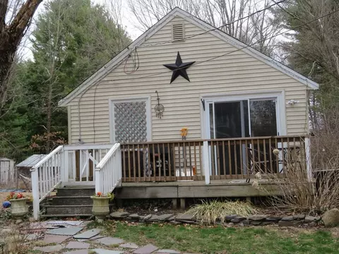 34 Pine # R, Norton, MA 02766