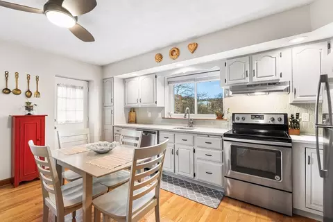 41 Bremen #41, Boston, MA 02128