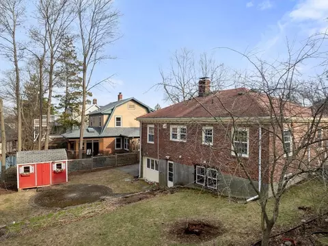 127 Summit, Brookline, MA 02446 photo 21