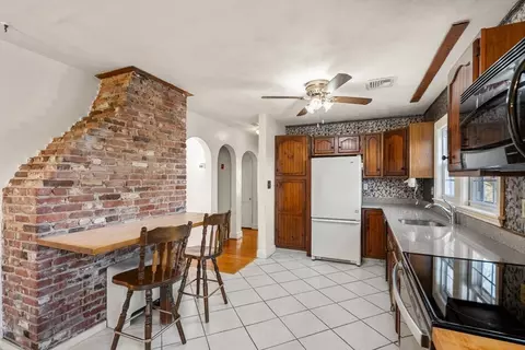 127 Summit, Brookline, MA 02446 photo 5