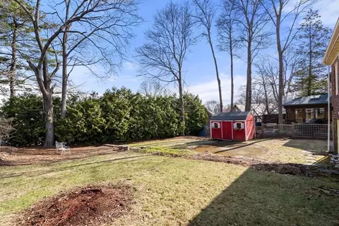 127 Summit, Brookline, MA 02446 photo 18