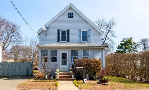 11 Tuckers Ct, Peabody, MA 01960