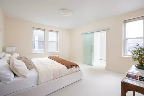 Bedroom - 24 John St #2, Brookline, MA 02446 photo 1 of 2