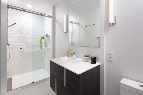 Bath - 24 John St #2, Brookline, MA 02446 photo 1 of 2