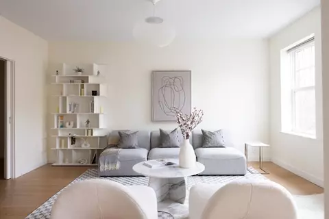 24 John St #2, Brookline, MA 02446