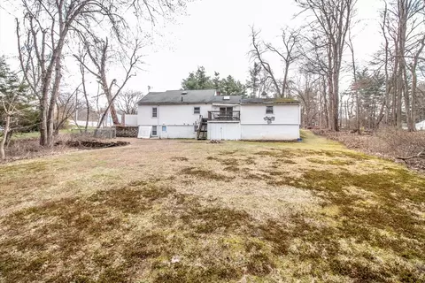 616 Cooley St, Springfield, MA 01128 photo 5